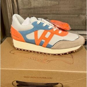 Vintage Havana sneakers size 8